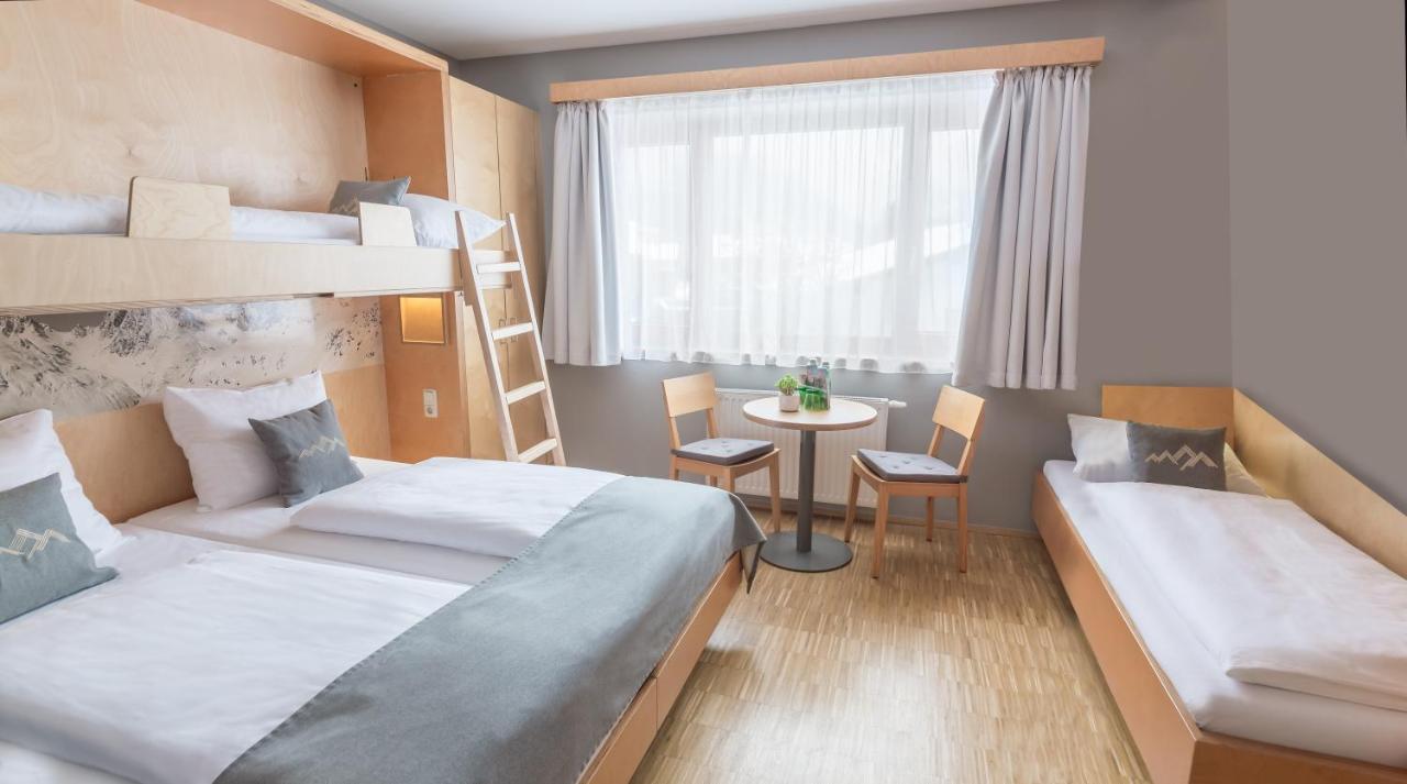 Jufa Hotel Montafon Bartholomäberg エクステリア 写真