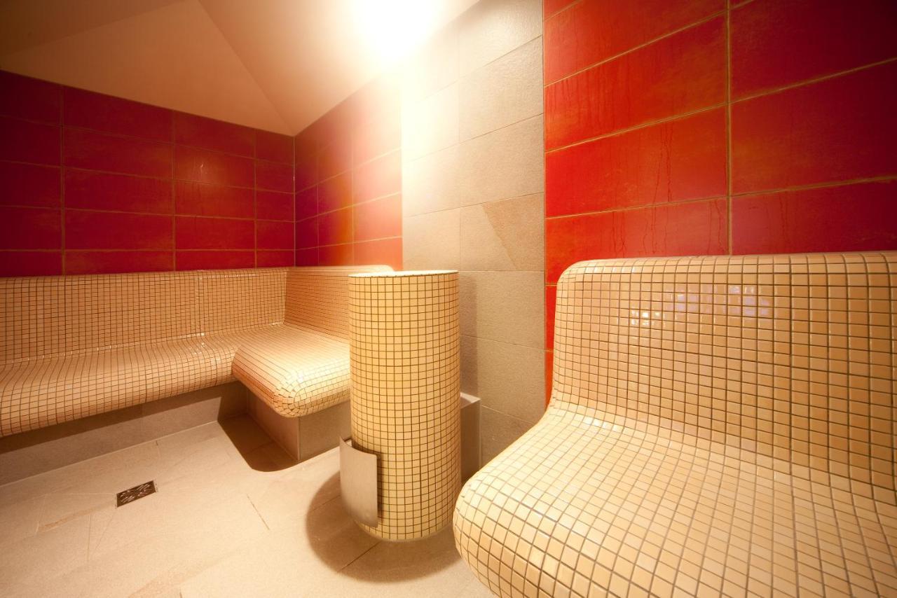 Jufa Hotel Montafon Bartholomäberg エクステリア 写真